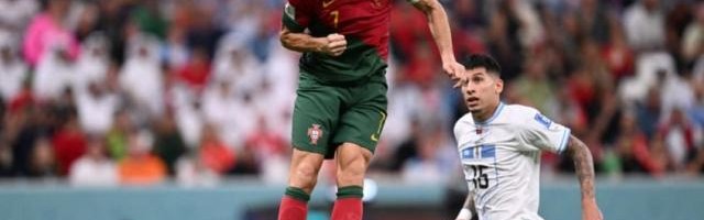 012路-国际足联定案 葡萄牙2比0乌拉圭首球 C罗头没碰到