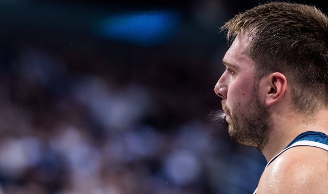 斯洛文尼亚资深教练：我们接近拿牌了 只要东契奇在阵中就有机会